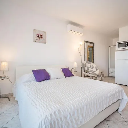 Andjelka-2 By Interhome * Trogir