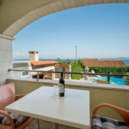 Andjelka-2 By Interhome *