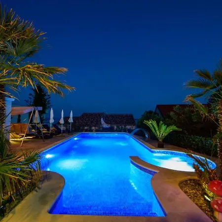 Andjelka-2 By Interhome * Trogir