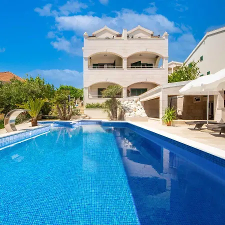 Andjelka-2 By Interhome Trogir